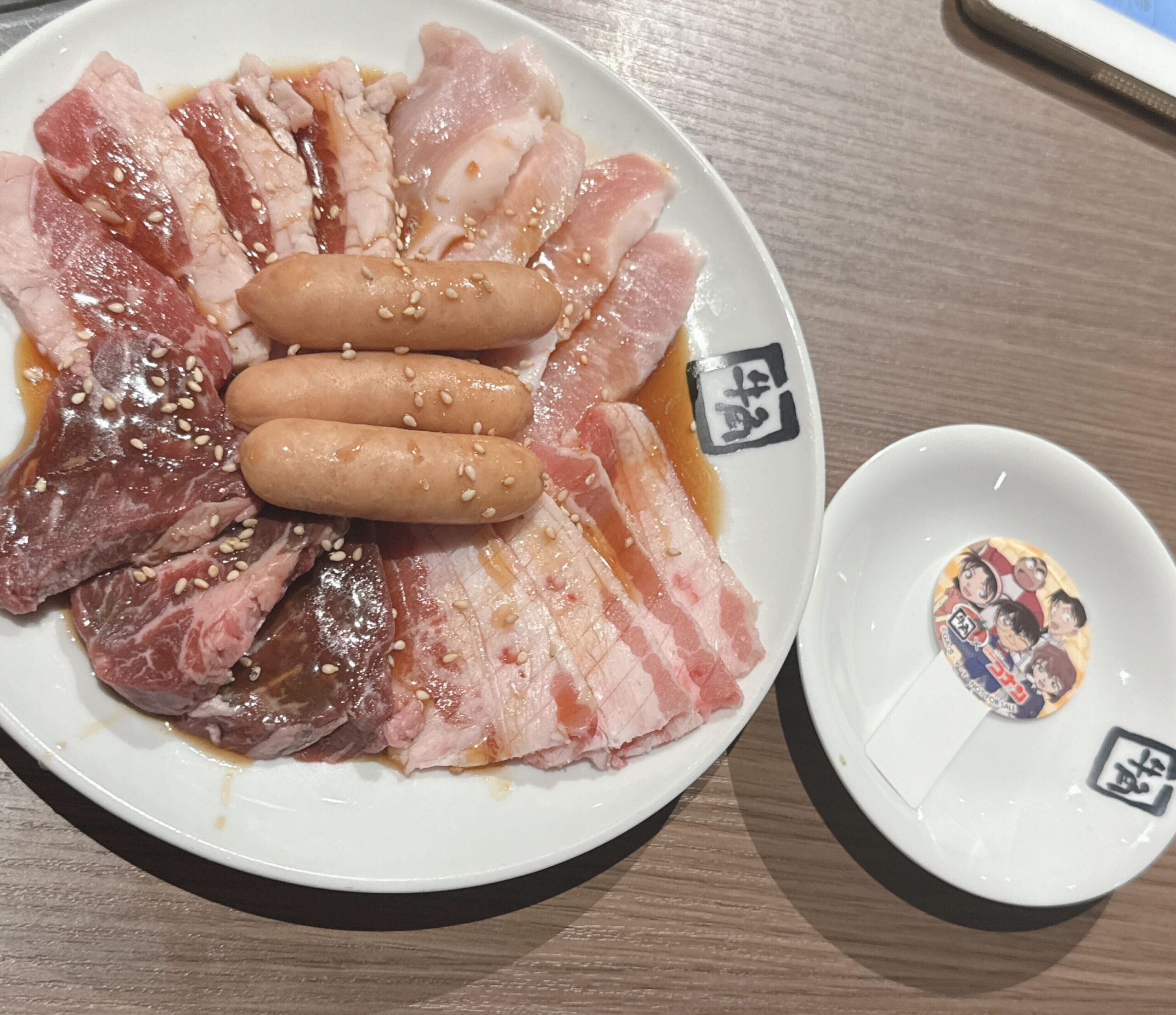 少年探偵団の元気いっぱいコラボ肉盛り